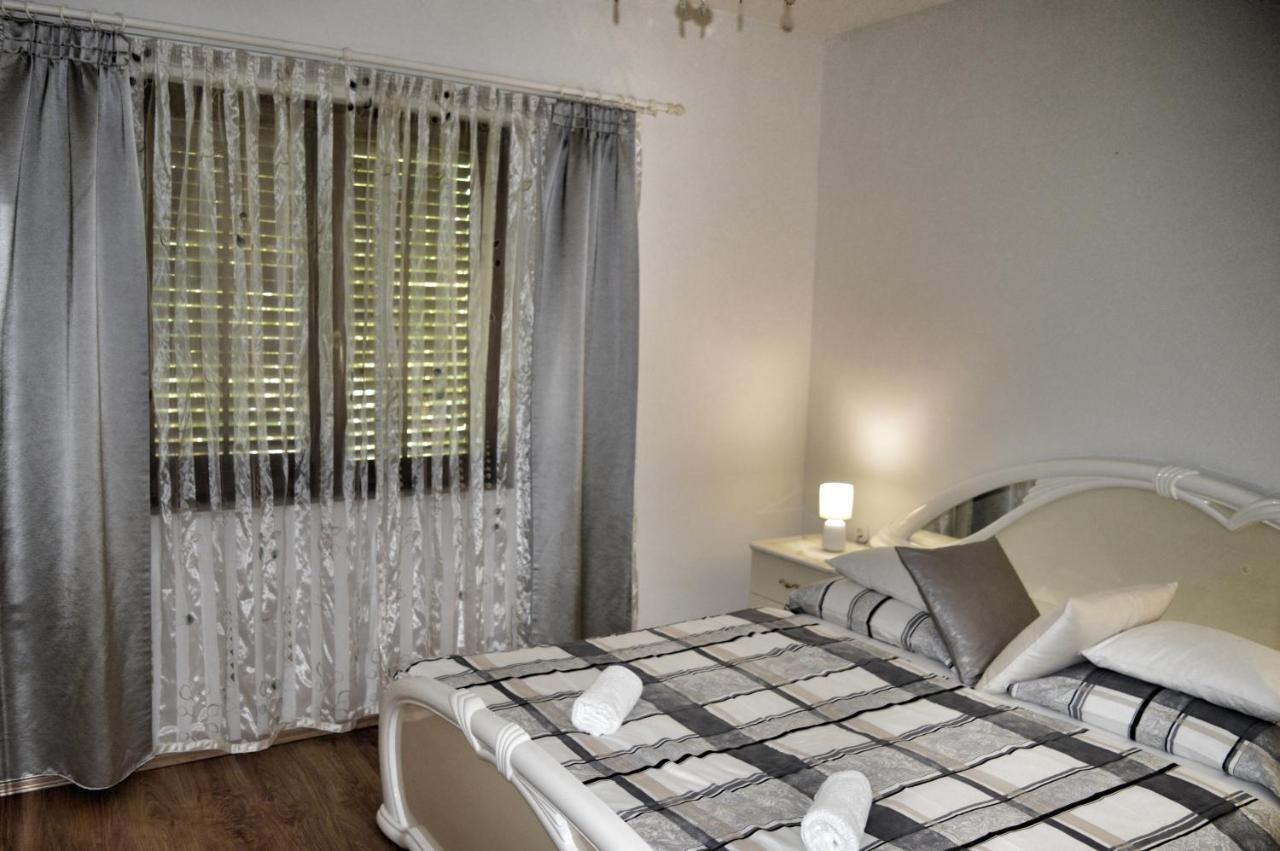 Apartment Nikolic Kastela Luaran gambar